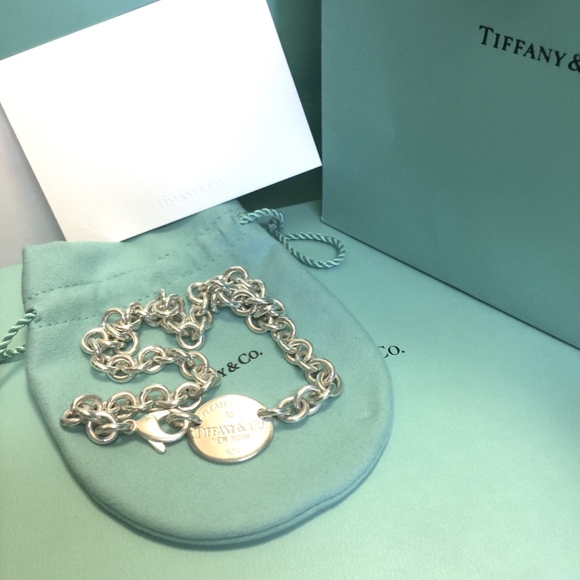 SOLD TIFFANY & CO Oval Tag Necklace✨ - Picture 7 of 7